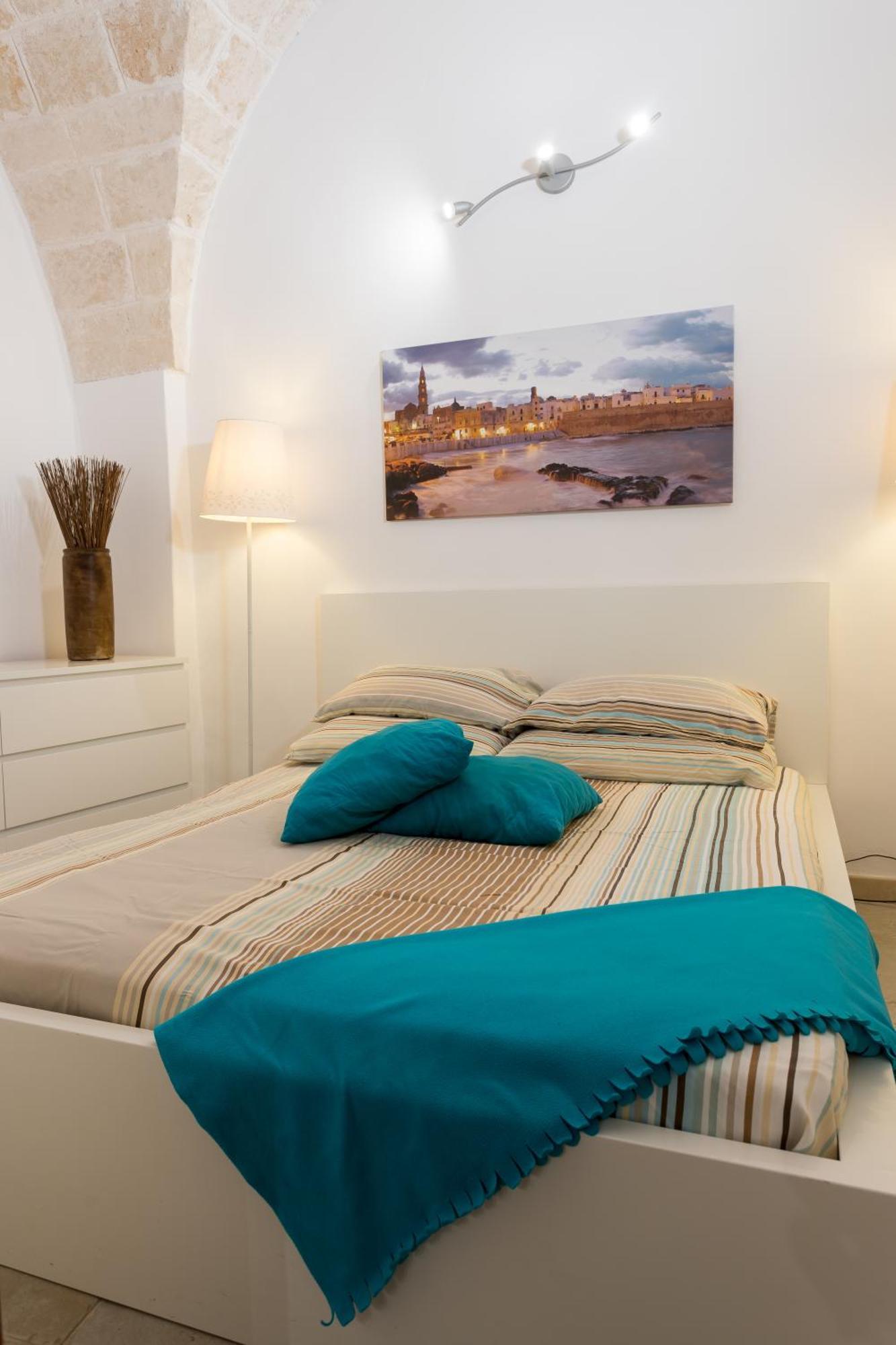 Victoria Apartments Монополи Экстерьер фото