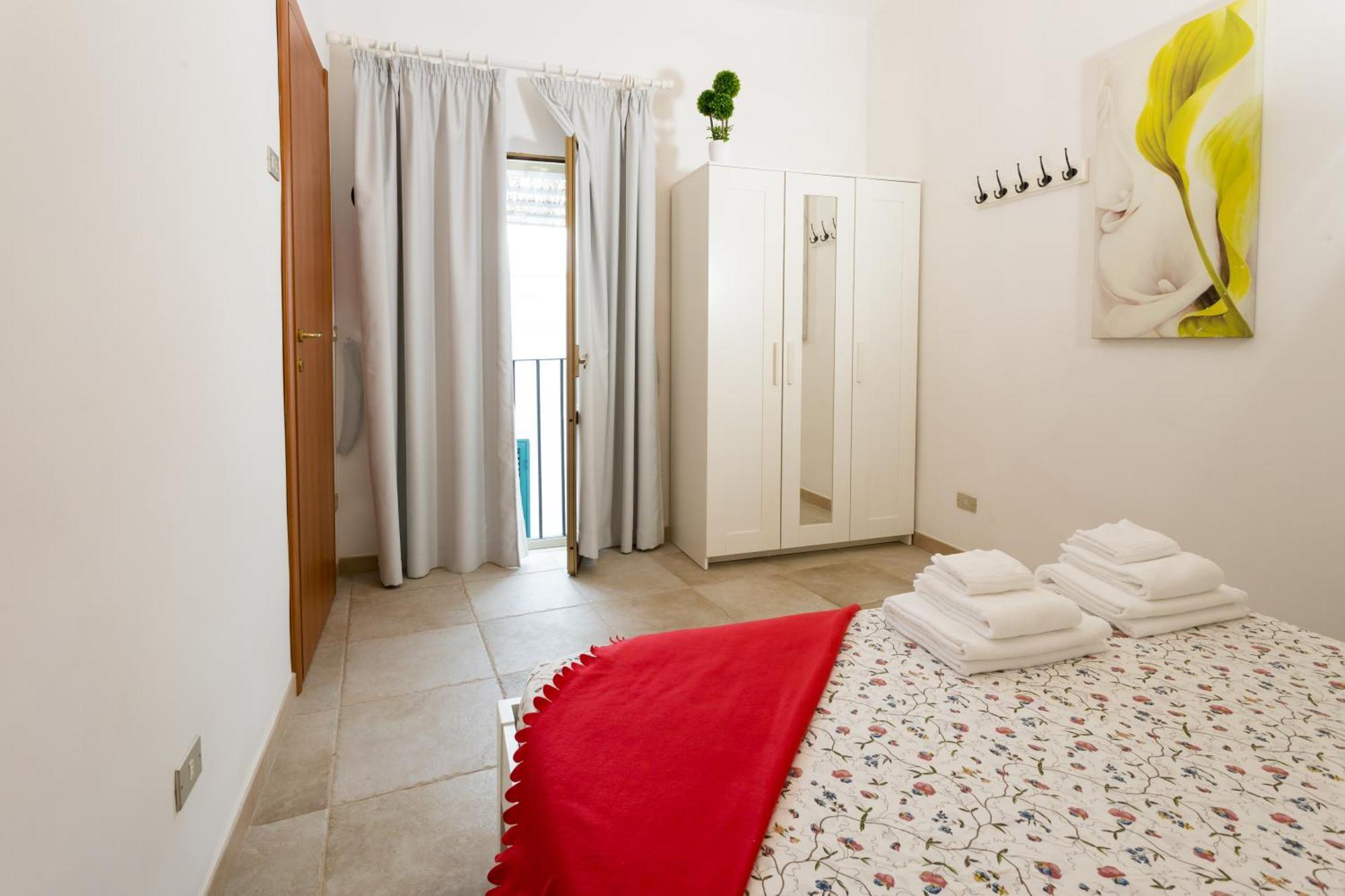 Victoria Apartments Монополи Экстерьер фото