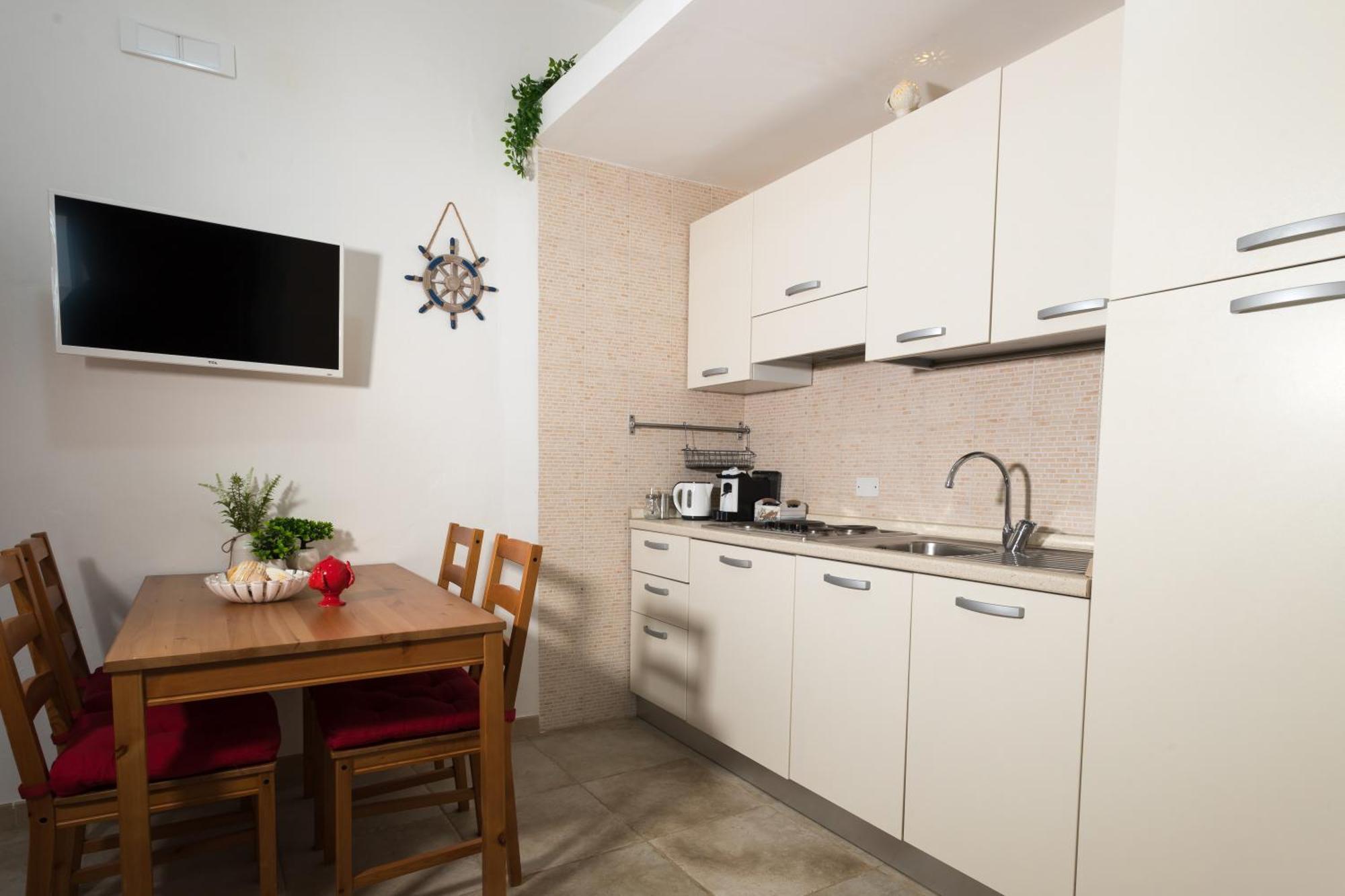 Victoria Apartments Монополи Экстерьер фото